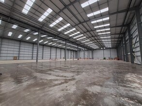 1 Michigan Dr, Milton Keynes for lease Interior Photo- Image 2 of 2
