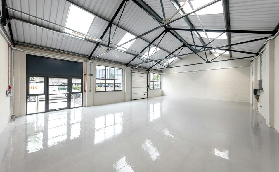 289 Aberdeen Av, Slough à louer - Photo intérieure - Image 3 de 4