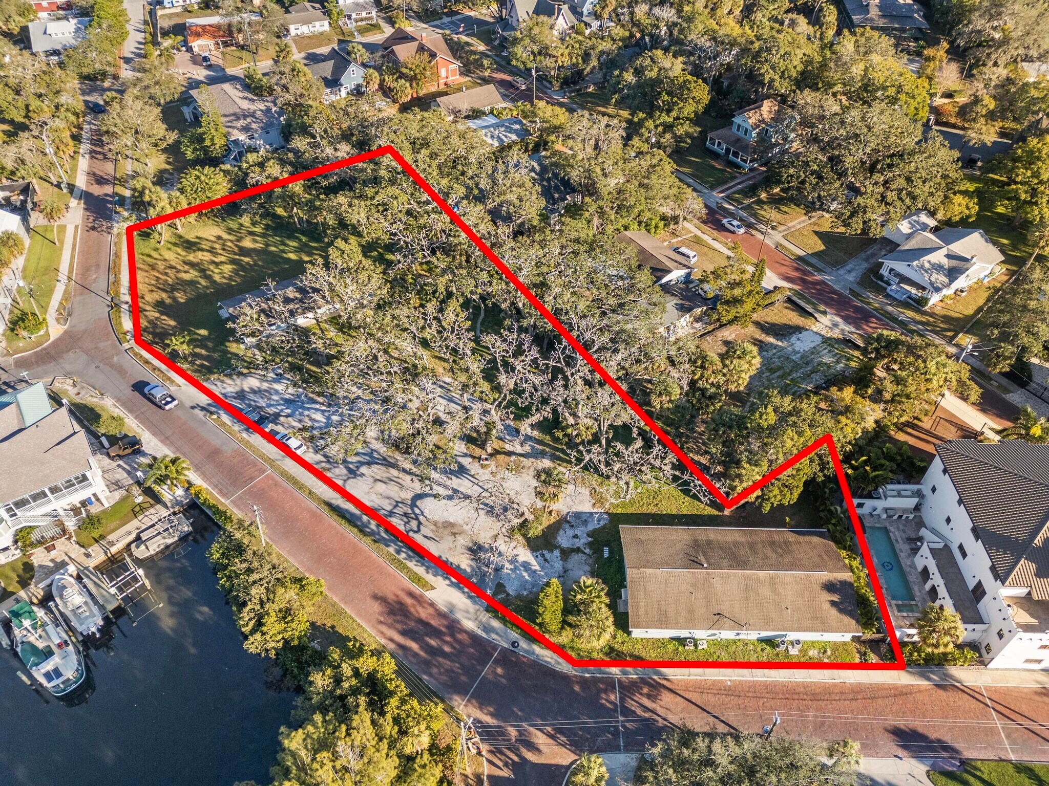 404 Canal St, Tarpon Springs, FL à vendre Photo principale- Image 1 de 20