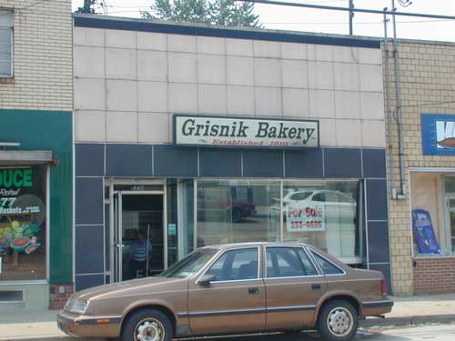 442 Saint Clair Ave, Clairton, PA à vendre - Photo du bâtiment - Image 2 de 4