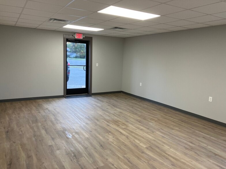 201 S Parler Ave, Saint George, SC à louer - Photo intérieure - Image 2 de 9