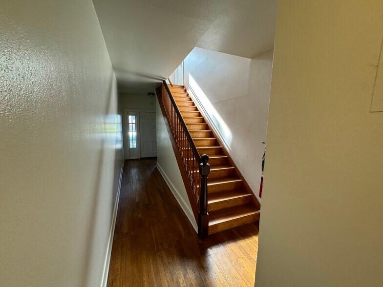 3762 W 7th St, Fort Worth, TX à vendre - Photo du bâtiment - Image 2 de 13