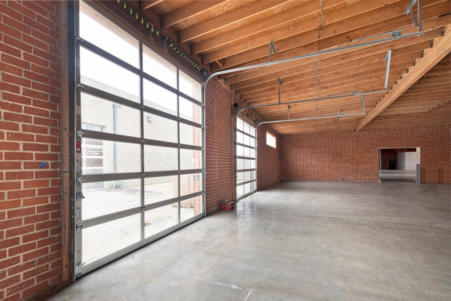 13130 Yukon Ave, Hawthorne, CA for lease - Interior Photo - Image 2 of 6