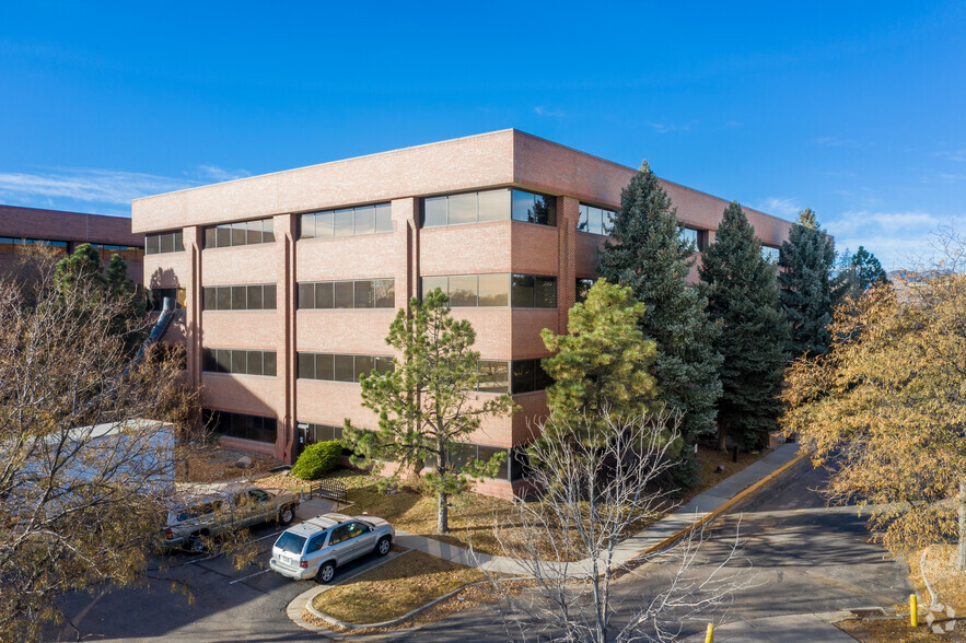 7175 W Jefferson Ave, Lakewood, CO for lease - Building Photo - Image 1 of 6