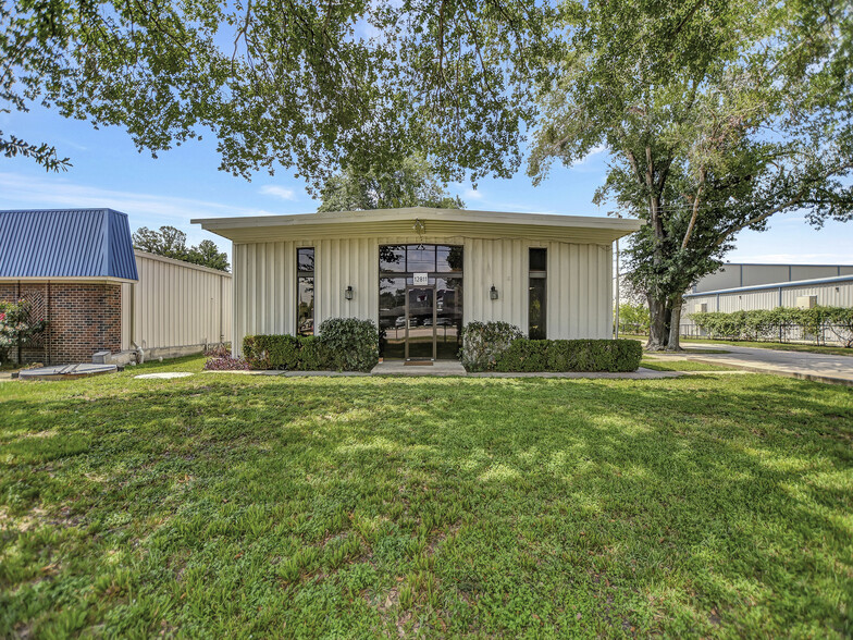 12811 FM 529 Rd, Houston, TX à vendre - Photo du bâtiment - Image 1 de 1