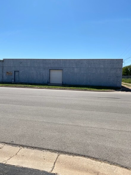 601 S 4th St, Abilene, TX à vendre - Photo principale - Image 1 de 1