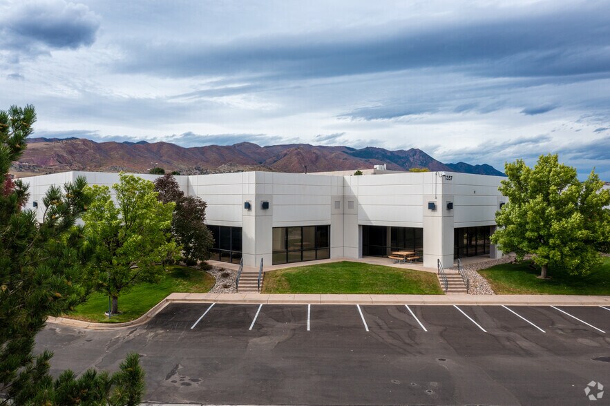1357 Garden of the Gods Rd, Colorado Springs, CO for lease - Building Photo - Image 1 of 7