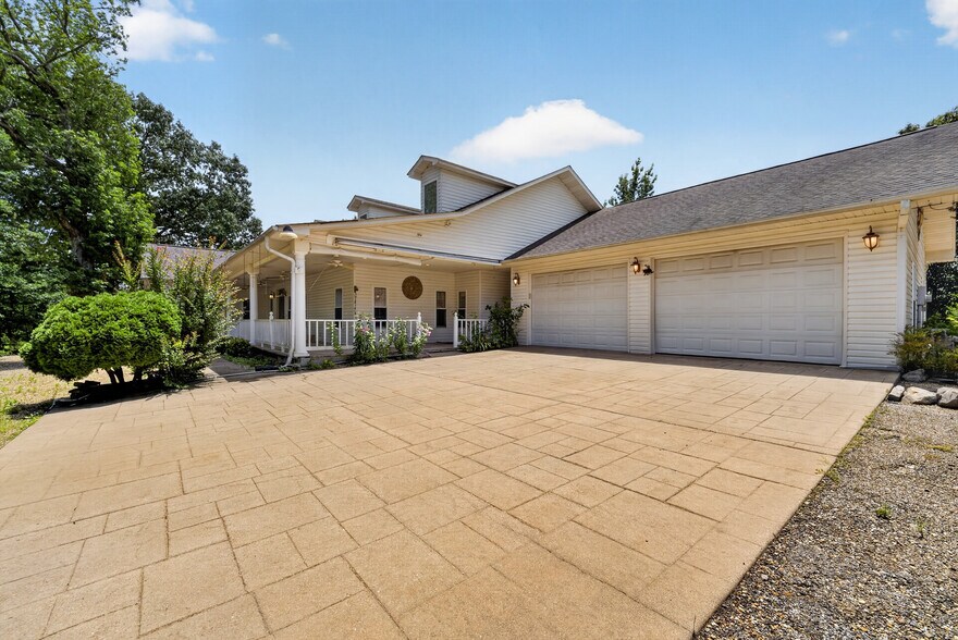 160 Fox Tail Ln, Hot Springs, AR à vendre - Photo du bâtiment - Image 2 de 47