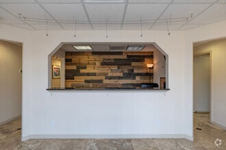 5001 Lemon St W, Tampa, FL for lease Interior Photo- Image 2 of 18