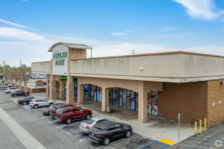 1820 W 182nd St, Torrance, CA à vendre - Photo du bâtiment - Image 2 de 5