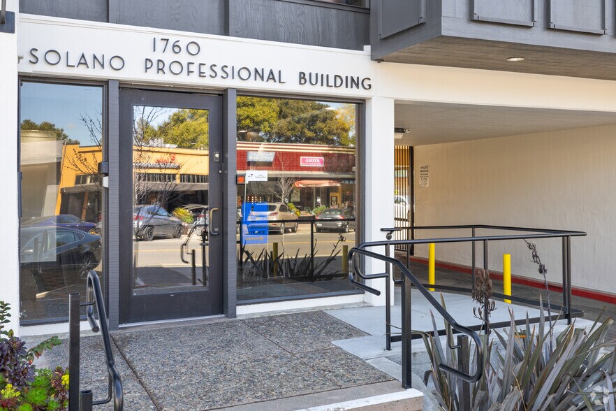1760 Solano Ave, Berkeley, CA à louer - Photo du bâtiment - Image 2 de 18