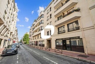 Plus de détails pour Bureau à vendre