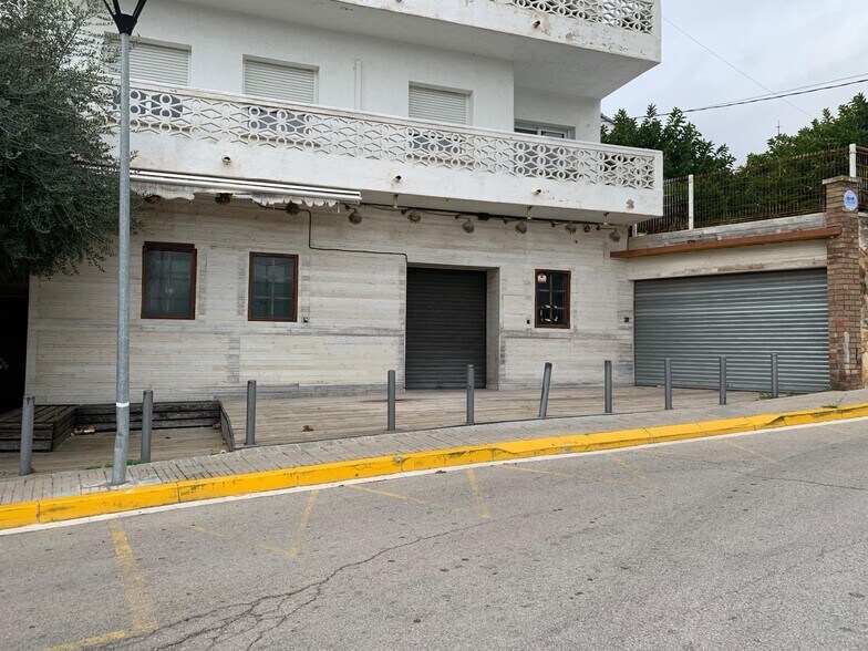 Immeuble residentiel dans Roda de Berà, Tarragona à vendre - Photo du bâtiment - Image 1 de 8