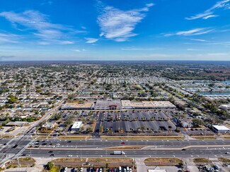 Plus de détails pour 3312-3440 U.S. Hwy 19, Holiday, FL - Commerce de détail à louer