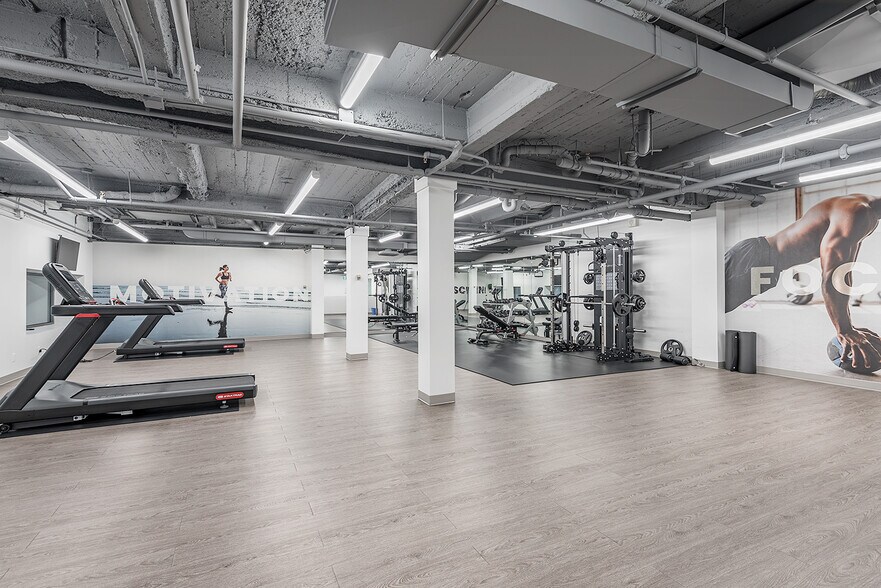 1555 Rue Peel, Montréal, QC à louer - Photo intérieure - Image 2 de 30