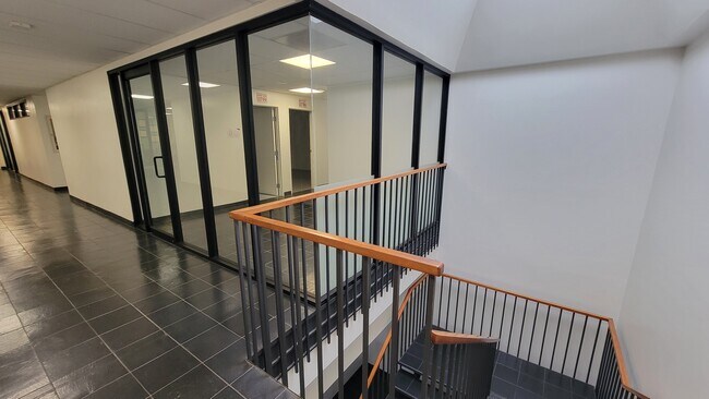 More details for 3292 E Spring St, Long Beach, CA - Office for Lease