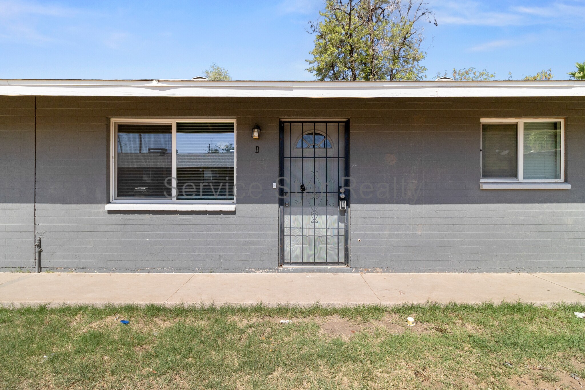 1638 W Desert Cove Ave, Phoenix, AZ à vendre Photo principale- Image 1 de 2