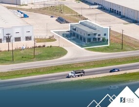 8106 NE Loop 410, San Antonio, TX for lease Interior Photo- Image 1 of 7