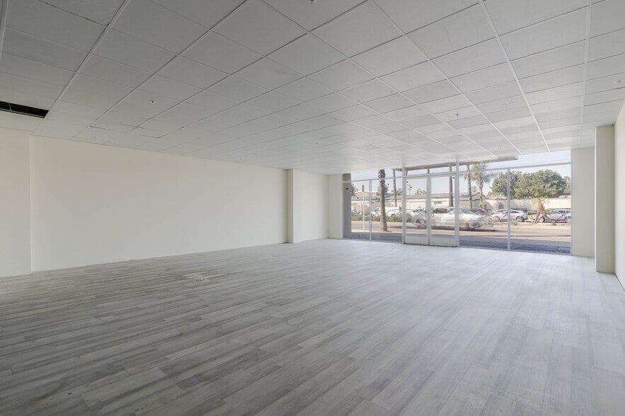 1598 Long Beach Blvd, Long Beach, CA for sale - Building Photo - Image 3 of 4
