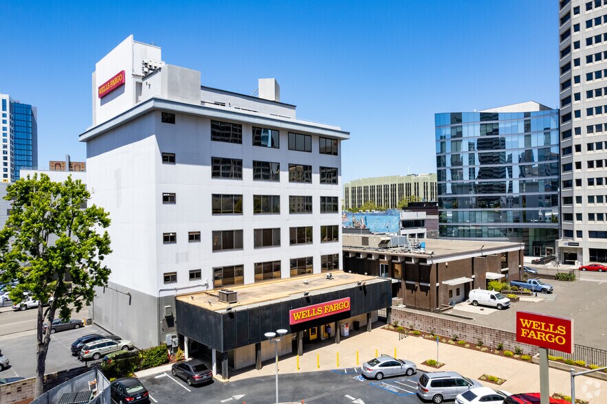 2030 Franklin St, Oakland, CA à louer - Photo du bâtiment - Image 3 de 11