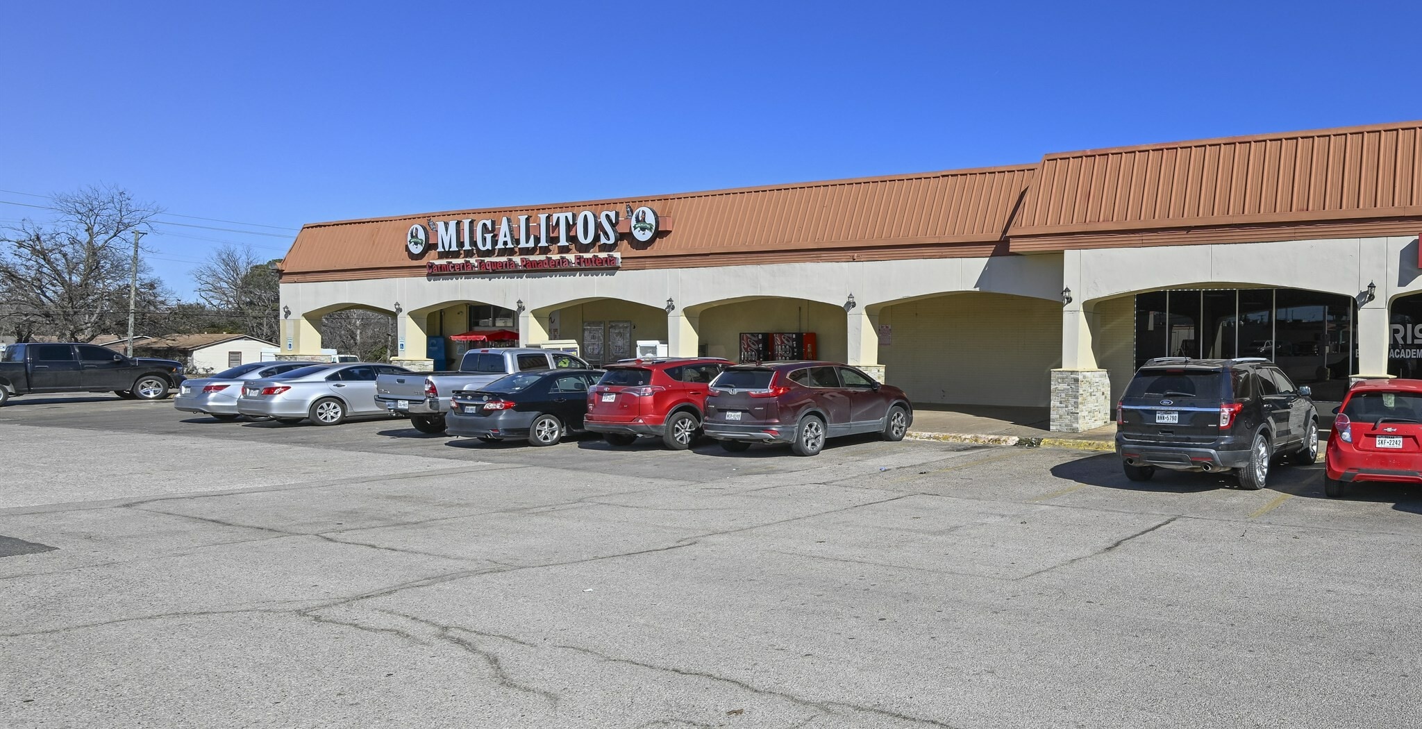 3110-3160 Saturn Rd, Garland, TX for lease Primary Photo- Image 1 of 6