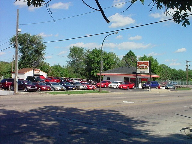 1400 W 12th St, Sioux Falls, SD for lease Primary Photo- Image 1 of 12