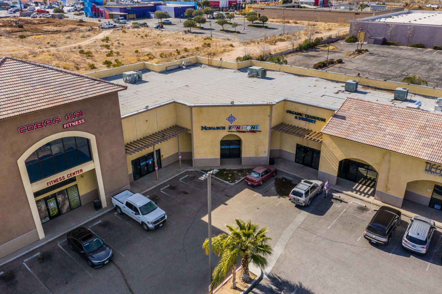 14845 Monarch Blvd, Victorville, CA for lease Primary Photo- Image 1 of 20