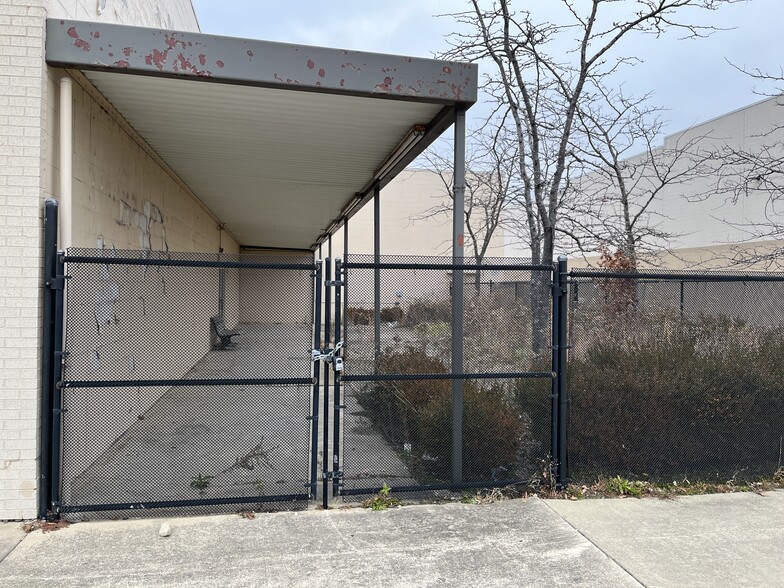 2513 W Kingshighway, Paragould, AR for lease - Building Photo - Image 3 of 6