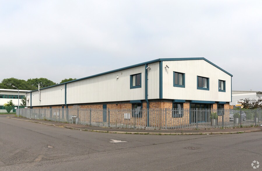 Adelphi Way, Chesterfield à louer - Photo du bâtiment - Image 2 de 8