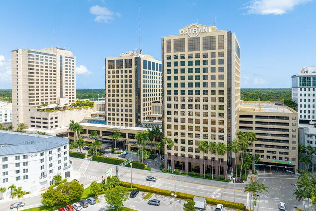 Plus de détails pour 9130 S Dadeland Blvd, Miami, FL - Bureau à louer