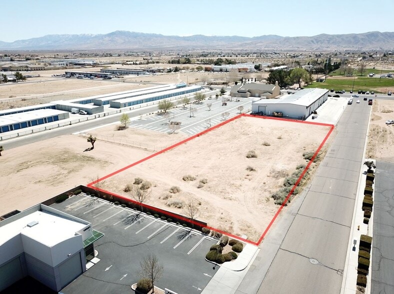 Pawnee Rd, Apple Valley, CA à vendre - Aérien - Image 2 de 5