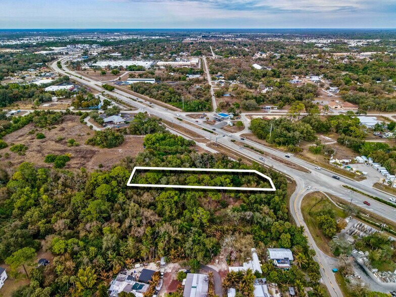 14421 N Cleveland Ave, North Fort Myers, FL à vendre - Aérien - Image 2 de 4