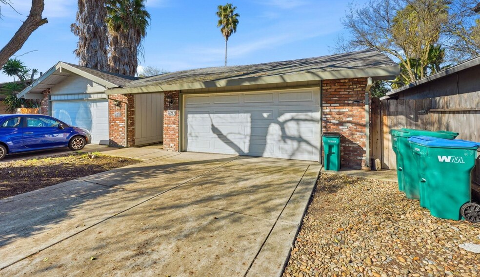 6215 Morgan Pl, Stockton, CA à vendre - Photo du bâtiment - Image 2 de 9