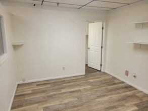 14359 Amargosa Rd, Victorville, CA à louer Photo intérieure- Image 2 de 2