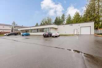 809 Quadrille Loop, Bremerton, WA for lease Interior Photo- Image 1 of 24