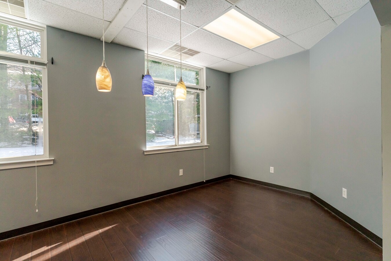 1410 Incarnation Dr, Charlottesville, VA 22901 - Unité 101 -  - Photo intérieure - Image 2 of 33