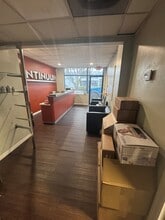 7100-7120 SW 47th St, Miami, FL for lease Interior Photo- Image 2 of 3