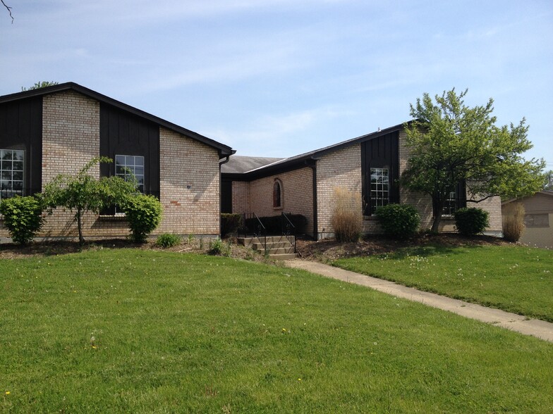 8686 Winton Rd, Cincinnati, OH for lease - Building Photo - Image 3 of 4