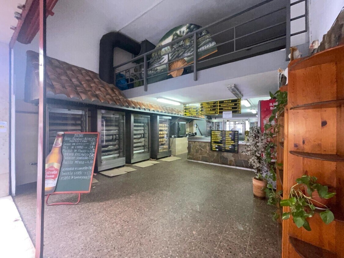 Immeuble residentiel dans Santa Coloma de Gramenet, Barcelona à vendre Photo intérieure- Image 1 de 3