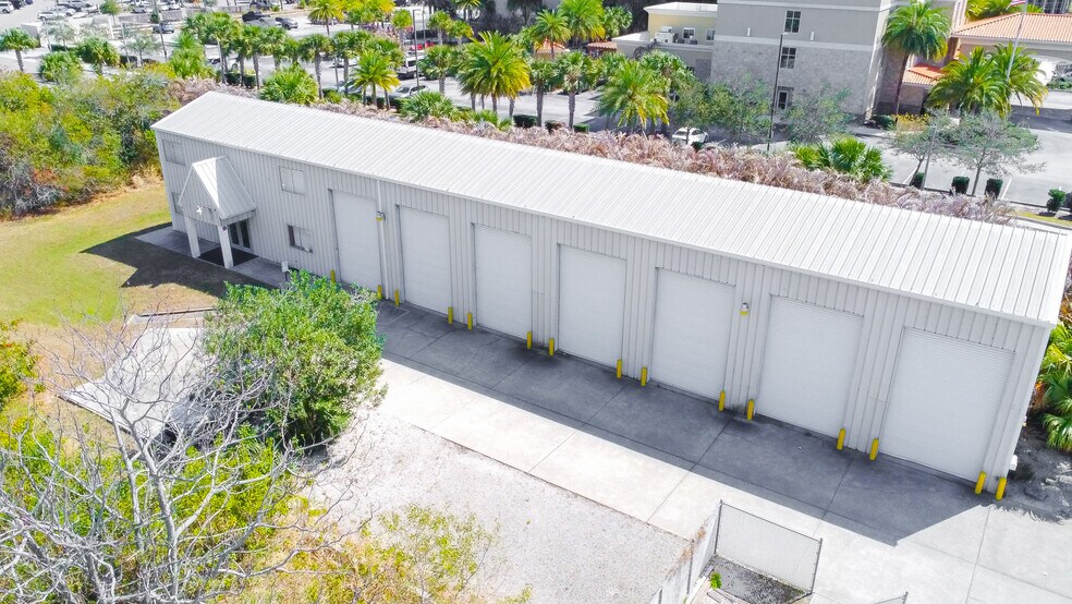 9010 Astronaut Blvd, Cape Canaveral, FL à vendre - Photo du bâtiment - Image 2 de 20