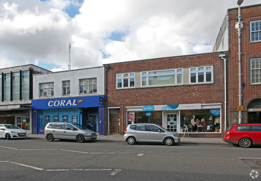 117-117A Victoria Rd, Swindon for sale - Building Photo - Image 1 of 1