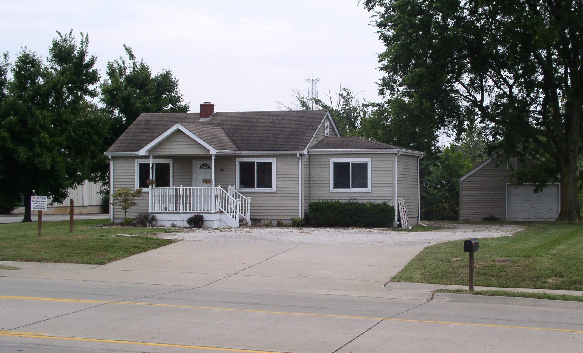 4532 Central School Rd, Saint Charles, MO for lease Building Photo- Image 1 of 6