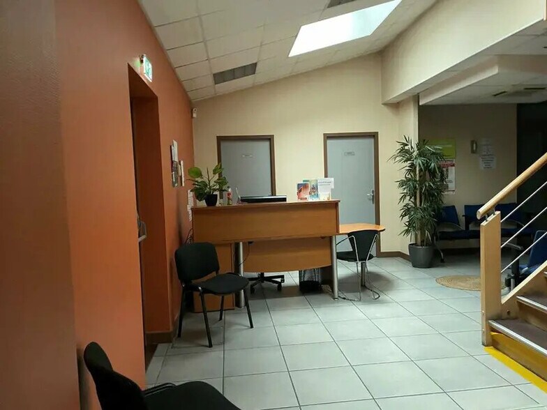 Local d'activités dans Lyon à vendre - Photo intérieure - Image 2 de 12