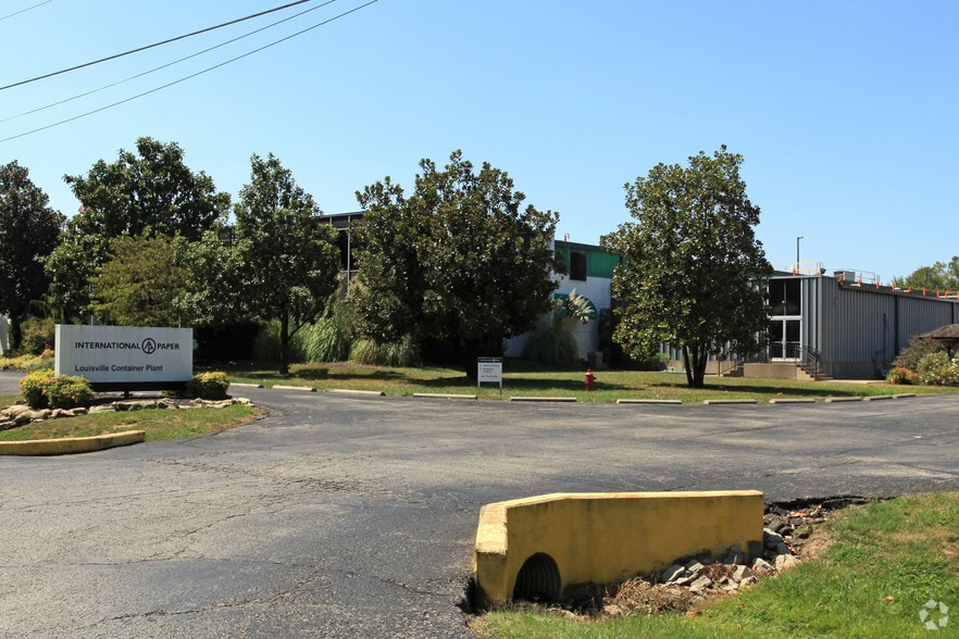 4400 Progress Blvd, Louisville, KY for sale - Primary Photo - Image 2 of 4
