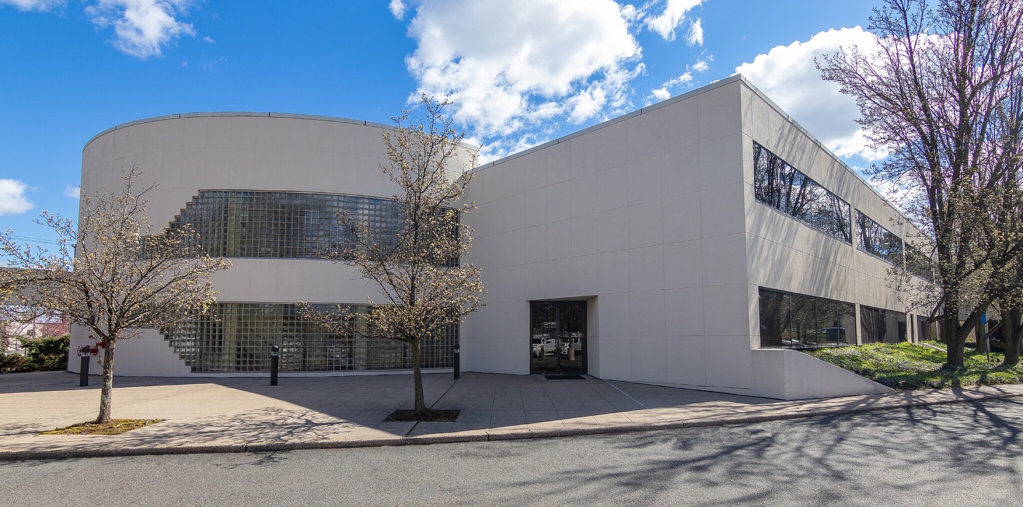 615 W Mount Pleasant Ave, Livingston, NJ for lease Building Photo- Image 1 of 3