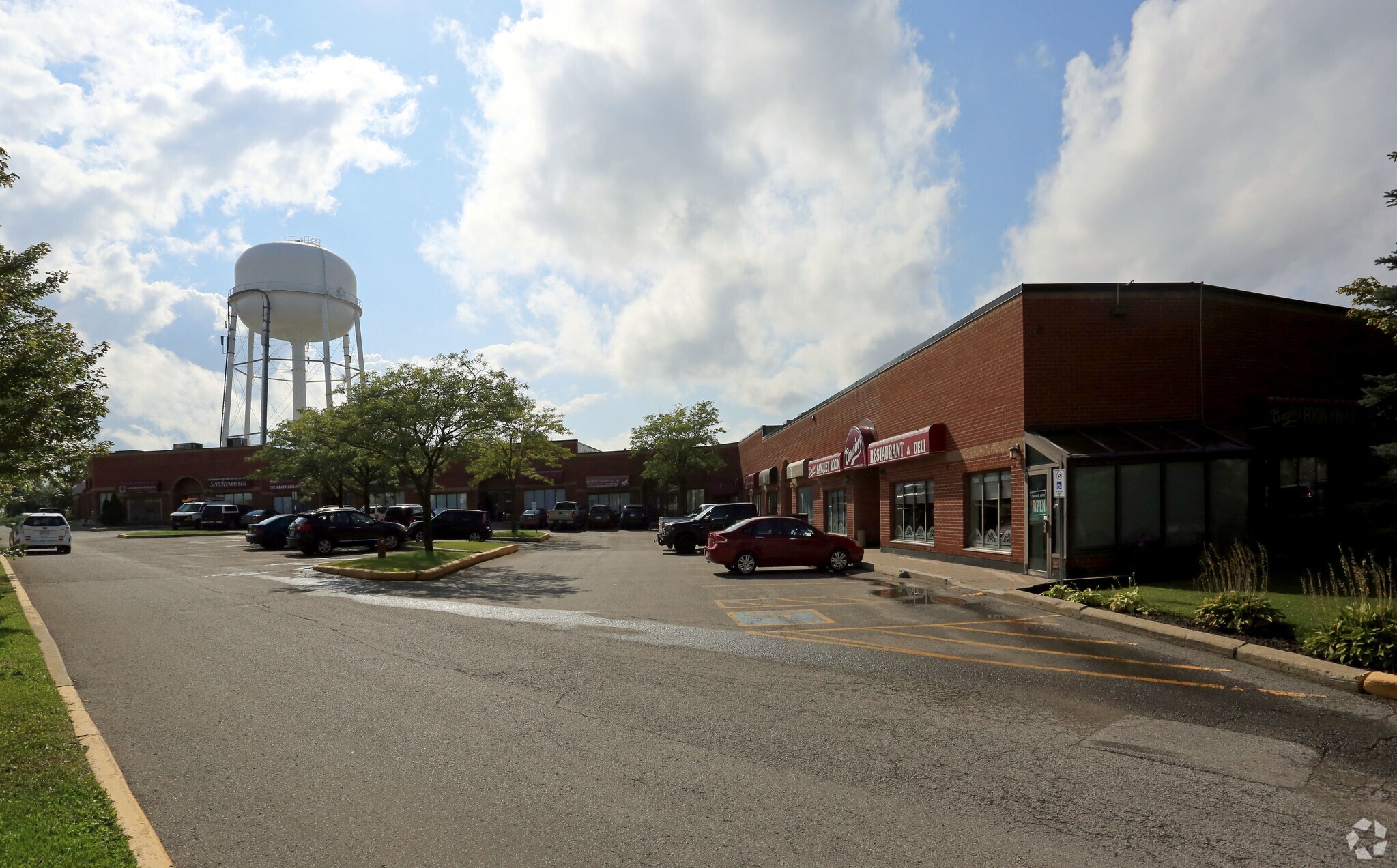 110 Pony Dr, Newmarket, ON for sale Primary Photo- Image 1 of 1