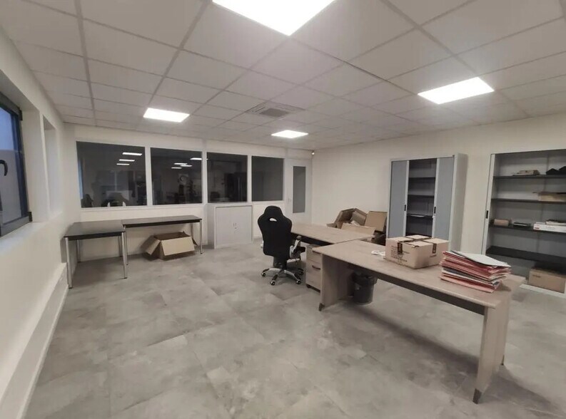 Industriel dans Ivry-sur-Seine à louer - Photo intérieure - Image 3 de 3