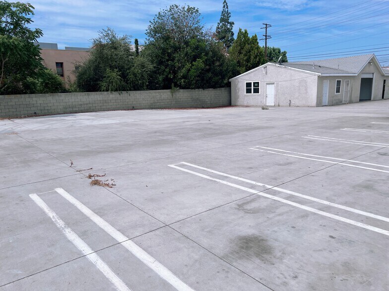 4342 Peck Rd, El Monte, CA à louer - Photo du bâtiment - Image 3 de 6