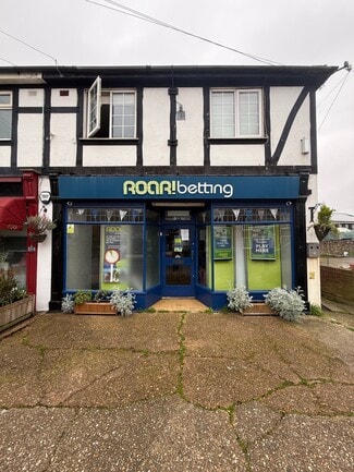 Plus de détails pour 98 High St, Selsey - Commerce de détail à louer
