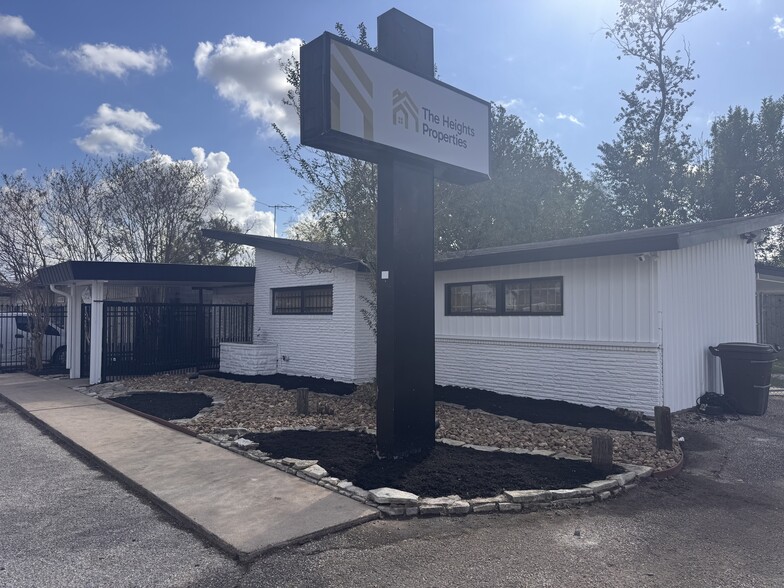 1212 Crosstimbers St, Houston, TX for sale - Building Photo - Image 1 of 16